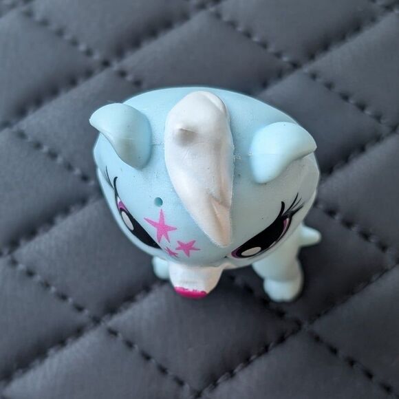 LPS Littlest Pet Shop Snowflake Pawson Polar Bear (#4019) Pet Fest Pawza Hotel - Picture 3 of 4